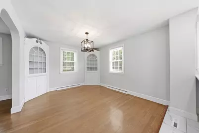 24 Ford St, Dedham, MA 02026 - Photo 8