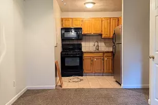 49 Sumner St, Stoughton, MA 02072 - Photo 4
