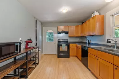 56 Bliss St, Athol, MA 01331 - Photo 10