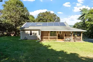 56 Bliss St, Athol, MA 01331 - Photo 4