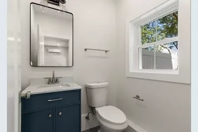 65 Dunstable Rd #B, Chelmsford, MA 01863 - Photo 8