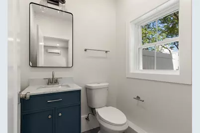65 Dunstable Rd #B, Chelmsford, MA 01863 - Photo 8