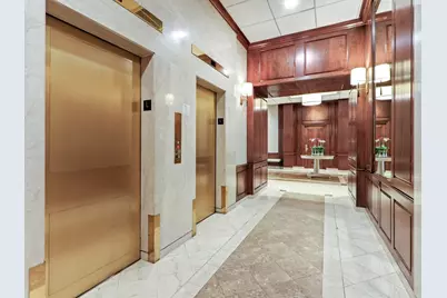 2 Hawthorne Pl #10K, Boston, MA 02114 - Photo 16