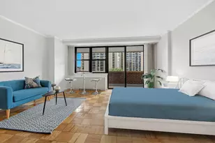 2 Hawthorne Pl, Boston, MA 02114 - Photo 2