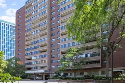 2 Hawthorne Pl #10K, Boston, MA 02114 - Photo 1