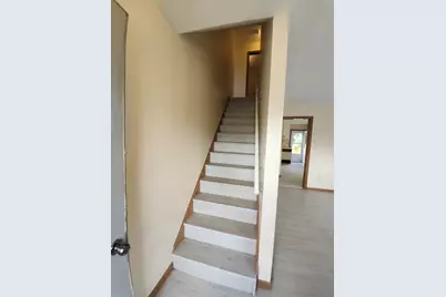 11 Dineen St #1, Springfield, MA 01104 - Photo 18
