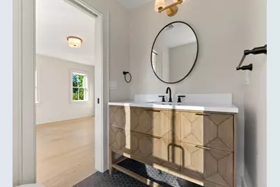 287 Merrimac St, Newburyport, MA 01950 - Photo 38
