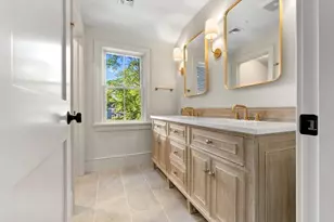 287 Merrimac St, Newburyport, MA 01950 - Photo 22