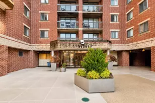 15 North Beacon, Boston, MA 02134 - Photo 2