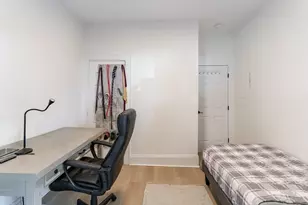 54 Burbank St, Boston, MA 02115 - Photo 12
