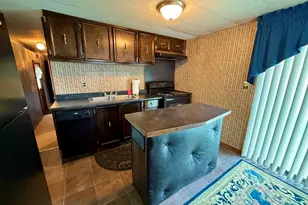 229 Miller St, Ludlow, MA 01056 - Photo 4