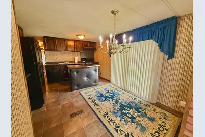 229 Miller St #F4, Ludlow, MA 01056 - Photo 2