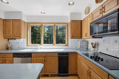 176 Pegan Ln, Dover, MA 02030 - Photo 4
