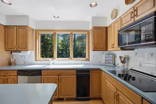 176 Pegan Ln, Dover, MA 02030 - Photo 4