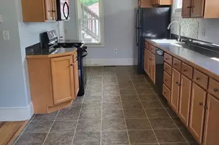 83 Lamb St, South Hadley, MA 01075 - Photo 6