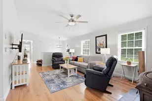 96 Straits Rd, Hatfield, MA 01038 - Photo 8