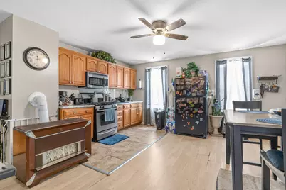 34 Everett St, Fall River, MA 02723 - Photo 14