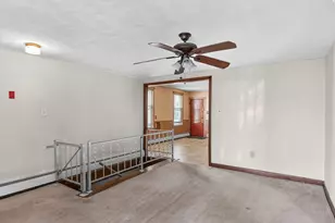 34 Everett St, Fall River, MA 02723 - Photo 12