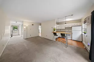 170 E Hadley Rd, Amherst, MA 01002 - Photo 4