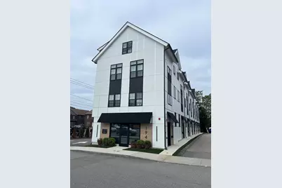 194 Rumford Avenue #1, Mansfield, MA 02048 - Photo 2