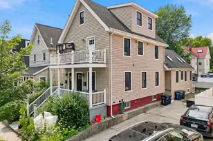 29 Elmwood St, Somerville, MA 02144 - Photo 34
