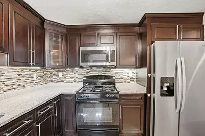 237 South St #6, Shrewsbury, MA 01545 - Photo 8