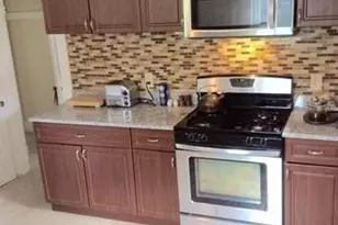 1186 Chestnut St, Newton, MA 02464 - Photo 2