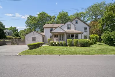 11 Prospect St, Dartmouth, MA 02748 - Photo 1