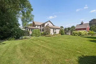 11 Prospect St, Dartmouth, MA 02748 - Photo 4