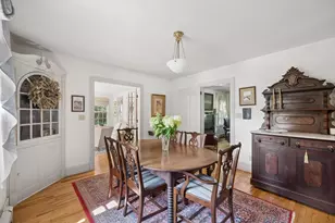11 Prospect St, Dartmouth, MA 02748 - Photo 8