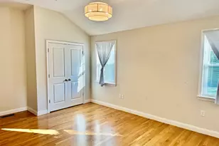 185 Summer St, Watertown, MA 02472 - Photo 6