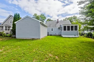 140 Winton Street, Springfield, MA 01108 - Photo 6