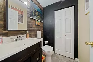 90 Sea St, Weymouth, MA 02191 - Photo 8