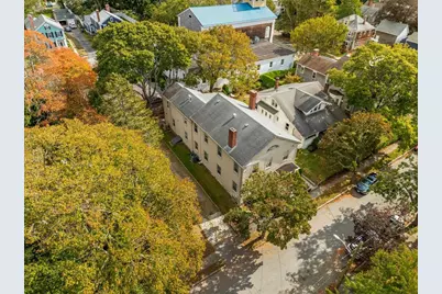51 William St #2, Fairhaven, MA 02719 - Photo 2