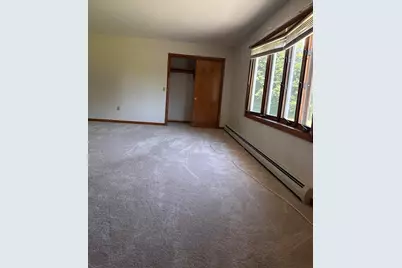 167 Townsend St #167, Fitchburg, MA 01420 - Photo 12
