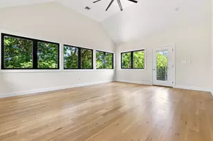 77 Farm St, Wakefield, MA 01880 - Photo 16