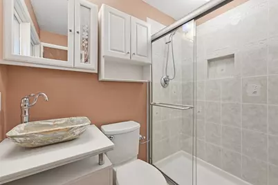 9 Flintlock Ln, Amherst, MA 01002 - Photo 24