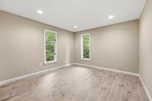 9 Flintlock Ln, Amherst, MA 01002 - Photo 18
