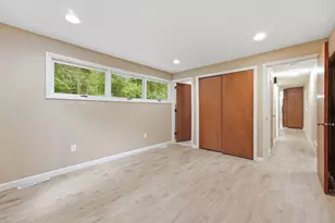 9 Flintlock Ln, Amherst, MA 01002 - Photo 20