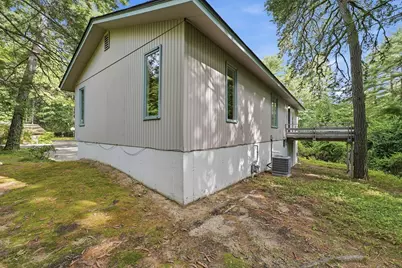 9 Flintlock Ln, Amherst, MA 01002 - Photo 36
