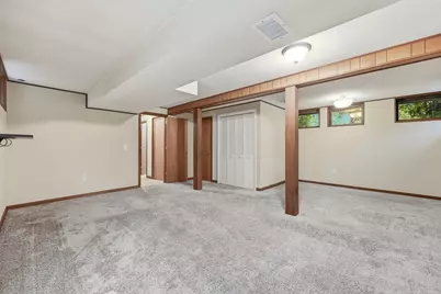 9 Flintlock Ln, Amherst, MA 01002 - Photo 28