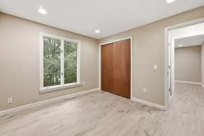 9 Flintlock Ln, Amherst, MA 01002 - Photo 22