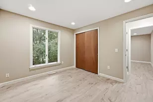9 Flintlock Ln, Amherst, MA 01002 - Photo 22