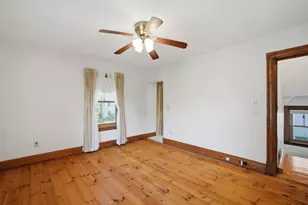 41 Cottage St, Amherst, MA 01002 - Photo 20