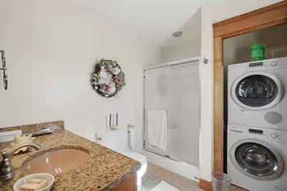 41 Cottage St, Amherst, MA 01002 - Photo 28