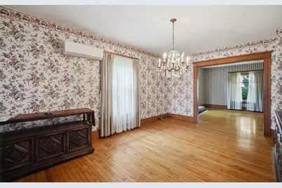 41 Cottage St, Amherst, MA 01002 - Photo 10