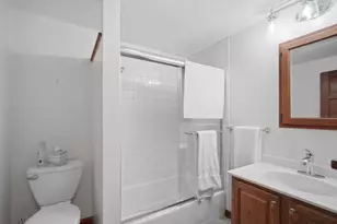 41 Cottage St, Amherst, MA 01002 - Photo 30
