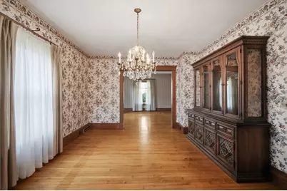 41 Cottage St, Amherst, MA 01002 - Photo 8