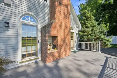 41 Cottage St, Amherst, MA 01002 - Photo 34