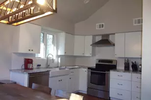 280 Chocolog, Uxbridge, MA 01569 - Photo 6